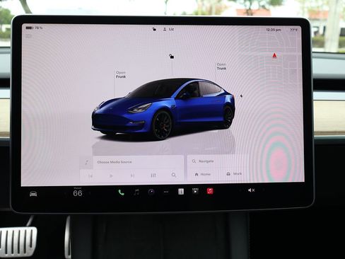 Used 2023 Tesla Model 3 Performance image 43