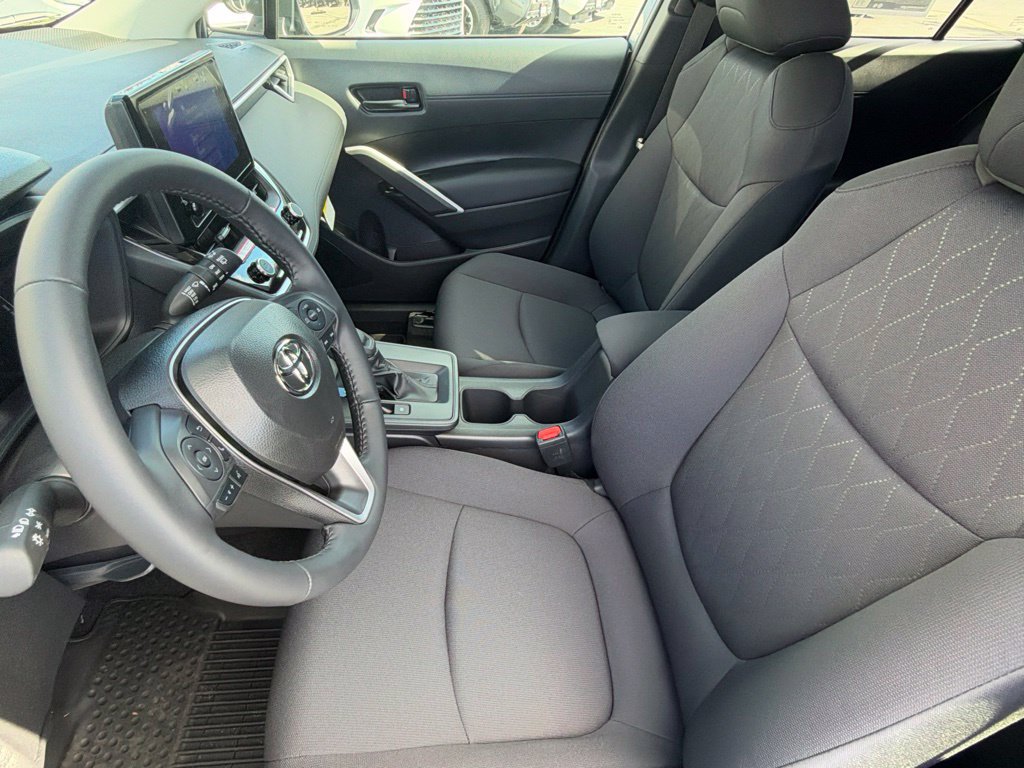 New 2026 Toyota Corolla Cross LE FWD image 19