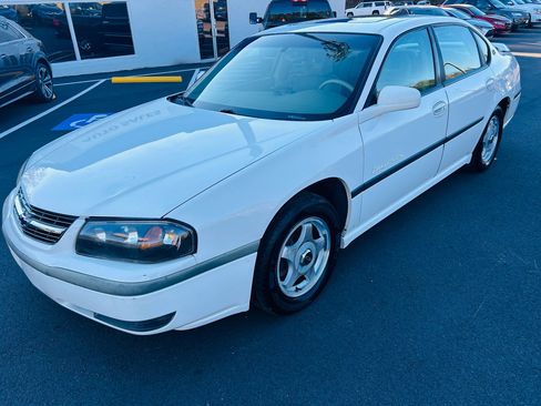 Used 2002 Chevrolet Impala LS image 1