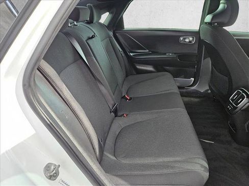 Used 2024 Hyundai Ioniq 6 SE RWD image 16