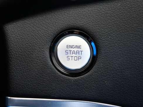 Used 2019 Kia Stinger RWD image 30