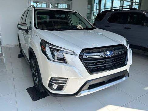 Used 2023 Subaru Forester Touring AWD/4WD image 5
