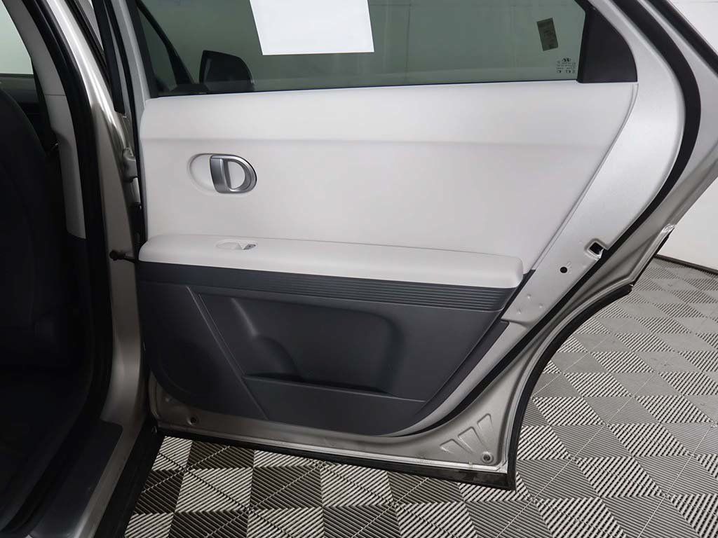 Used 2024 Hyundai Ioniq 5 SEL AWD/4WD image 26