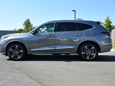 Certified 2026 Acura MDX w/ Advance Package AWD/4WD image 4