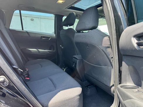 Used 2022 Toyota Corolla Cross LE w/ Moonroof Package AWD/4WD image 13