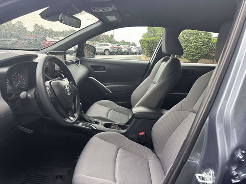 Certified 2025 Toyota Corolla Cross AWD Hybrid image 18