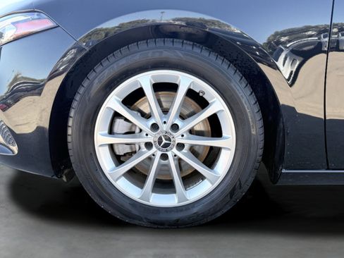 Used 2021 Mercedes-Benz A 220 image 81