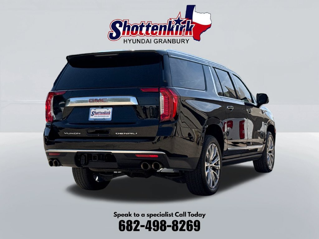 Used 2023 GMC Yukon XL Denali AWD/4WD image 6