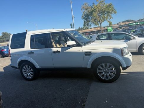 Used 2013 Land Rover LR4 HSE image 4