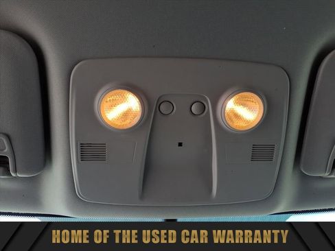 Used 2015 Chevrolet Traverse LT image 24