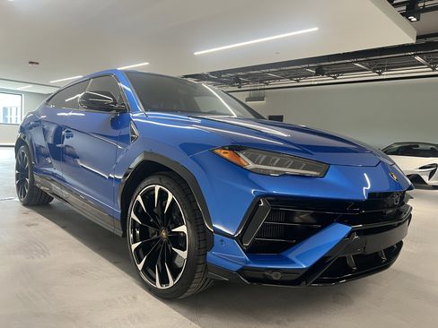 Used 2023 Lamborghini Urus S AWD/4WD image 13