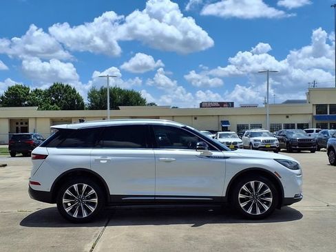 Used 2020 Lincoln Corsair Reserve w/ Equipment Group 201A FWD image 21