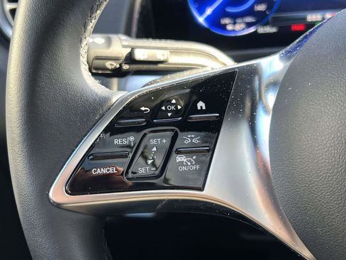 Certified 2024 Mercedes-Benz EQB 300 4MATIC image 23