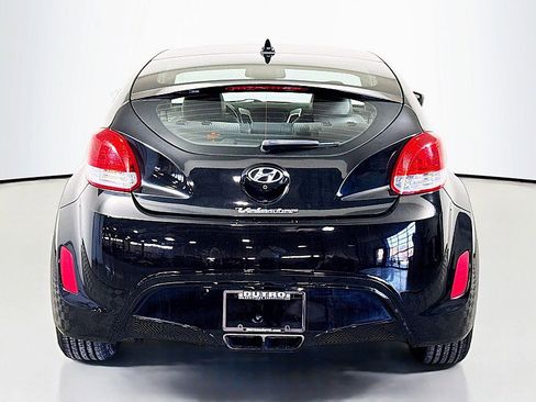Used 2015 Hyundai Veloster w/ Option Group 02 image 6