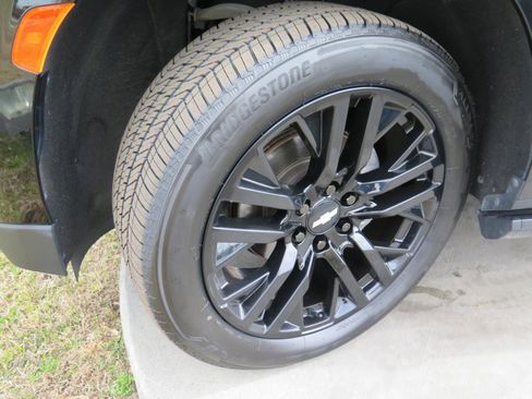 Used 2023 Chevrolet Tahoe High Country image 26