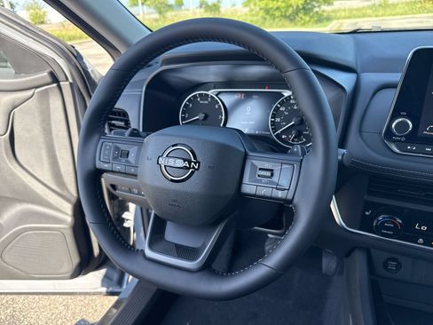 New 2026 Nissan Rogue Dark Armor AWD/4WD image 31