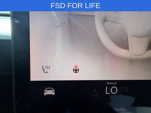Used 2021 Tesla Model Y Performance AWD/4WD image 17