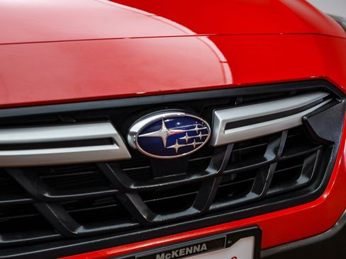 Used 2023 Subaru Crosstrek 2.0i Premium image 6