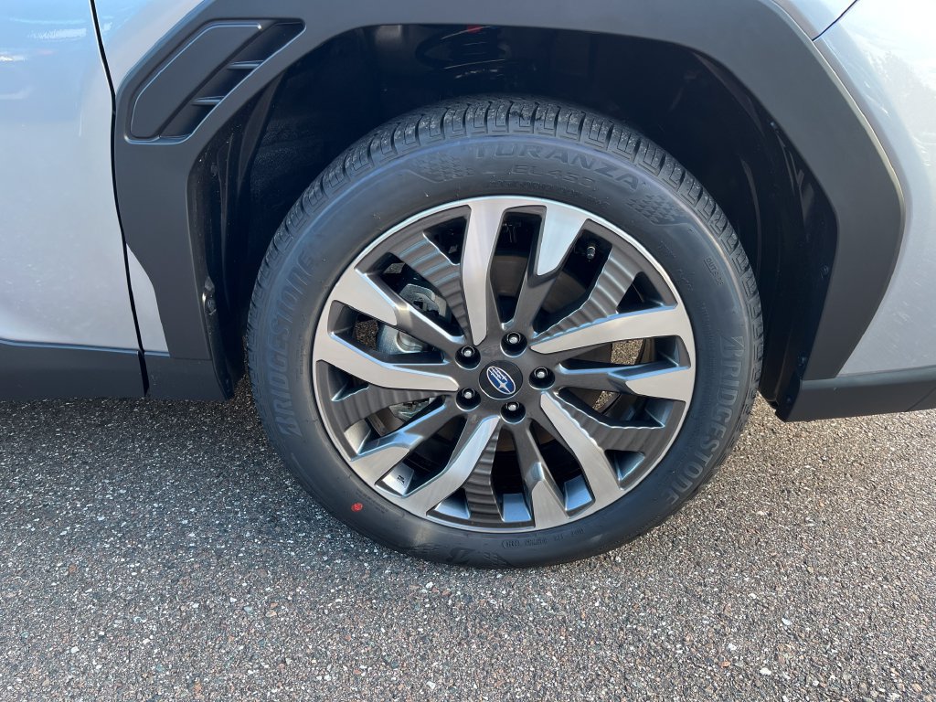 New 2026 Subaru Forester Touring AWD/4WD image 9