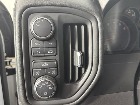 Used 2019 Chevrolet Silverado 1500 W/T w/ WT Convenience Package image 9