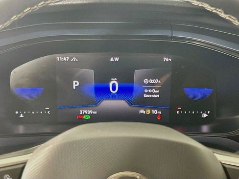 Certified 2024 Volkswagen Taos SE AWD/4WD image 12