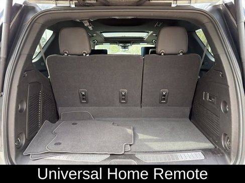 Used 2023 Chevrolet Tahoe High Country w/ Advanced Technology Package image 19