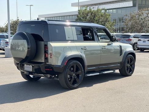 Used 2023 Land Rover Defender 110 X-Dynamic SE AWD/4WD image 28
