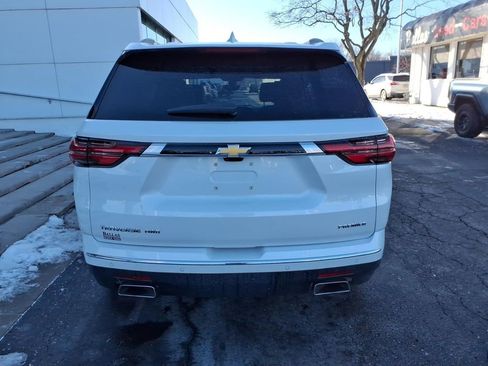 Certified 2023 Chevrolet Traverse Premier image 3
