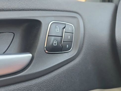 Used 2016 Ford Escape Titanium AWD/4WD image 26