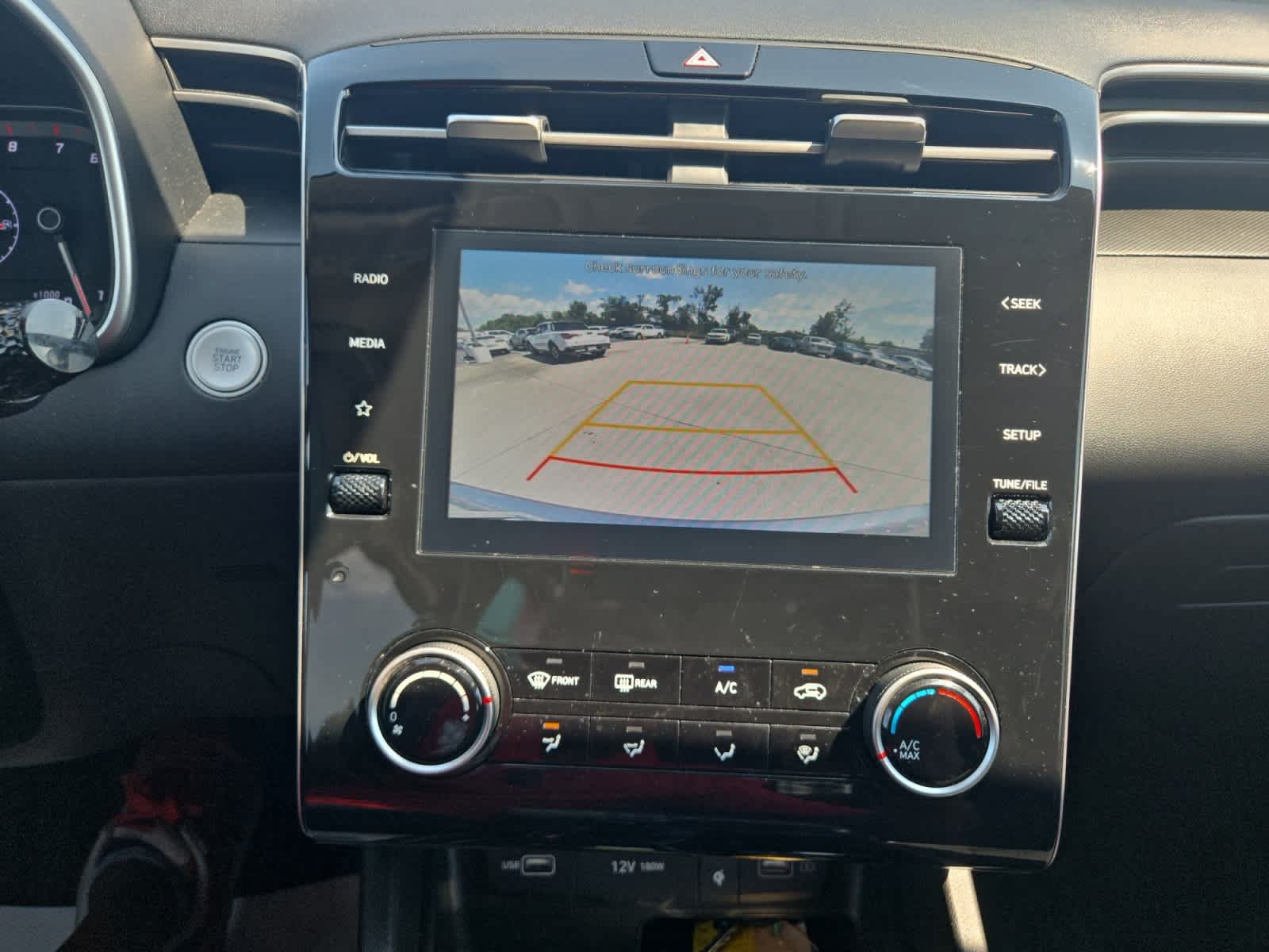 Used 2023 Hyundai Tucson SEL FWD image 17