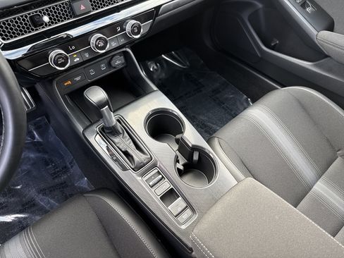 Certified 2025 Honda Civic Sport image 26