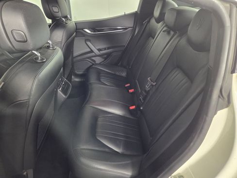 Used 2022 Maserati Ghibli Modena RWD image 24