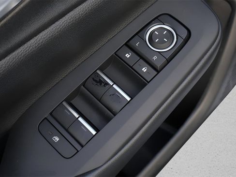 New 2026 Toyota Prius XSE Premium image 10