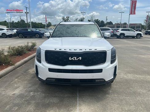 Used 2022 Kia Telluride SX w/ SX Prestige Package AWD/4WD image 2