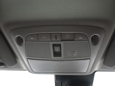 Used 2022 Nissan Rogue Sport SL w/ Premium Package image 26