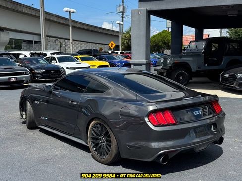 Used 2017 Ford Mustang GT w/ GT Performance Package RWD image 4