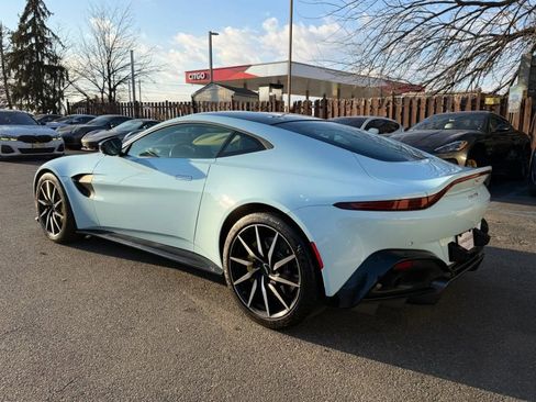 Used 2019 Aston Martin V8 Vantage Coupe image 7
