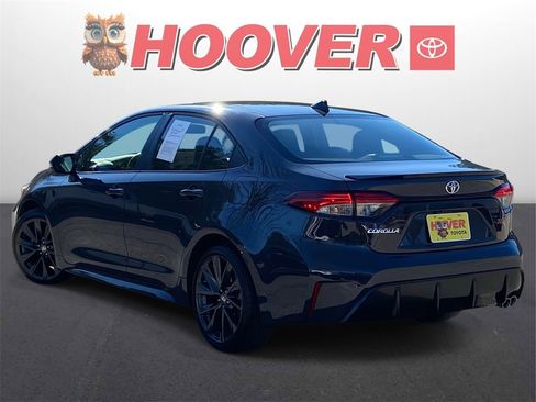 Used 2025 Toyota Corolla XSE image 5