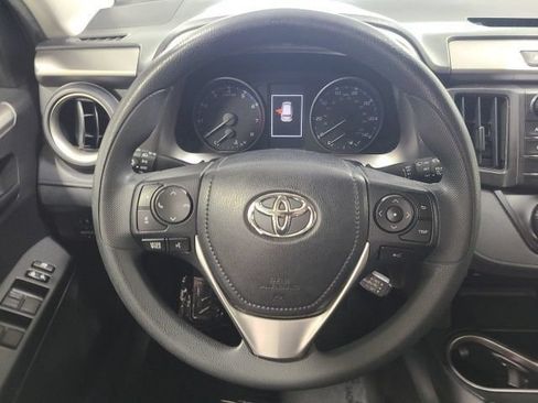Used 2017 Toyota RAV4 LE w/ All Weather Liner Package AWD/4WD image 21