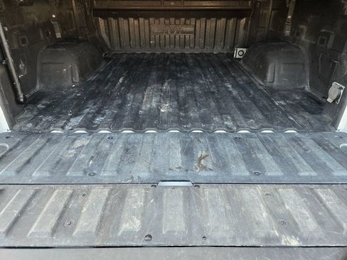 Used 2022 GMC Sierra 1500 Elevation AWD/4WD image 29