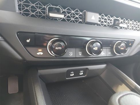 Certified 2024 Honda Accord EX image 25