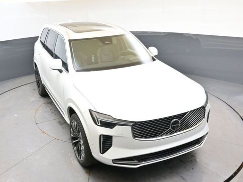 New 2026 Volvo XC90 B6 Ultra w/ Protection Package Premier AWD/4WD image 44