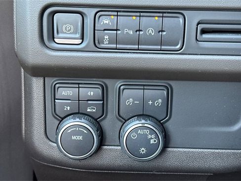 Used 2023 Chevrolet Suburban LS w/ Driver Alert Package image 36