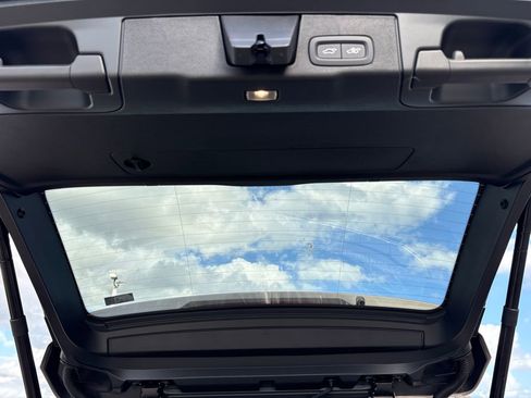 New 2026 Volvo XC60 B5 Ultra w/ Protection Package Premier image 15