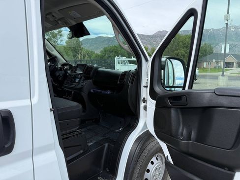 Used 2023 RAM ProMaster 3500 FWD image 17