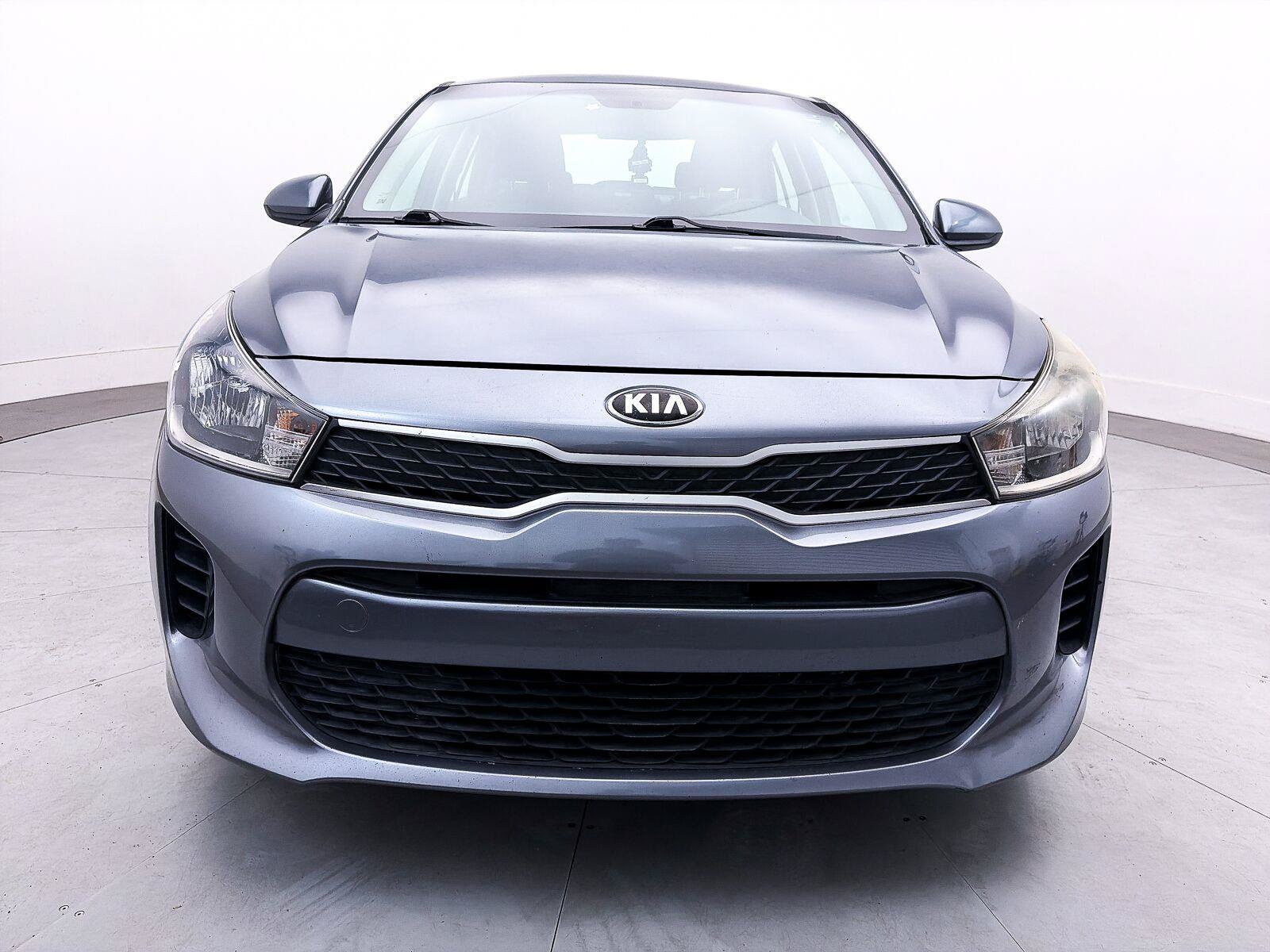 Used 2019 Kia Rio S FWD image 2