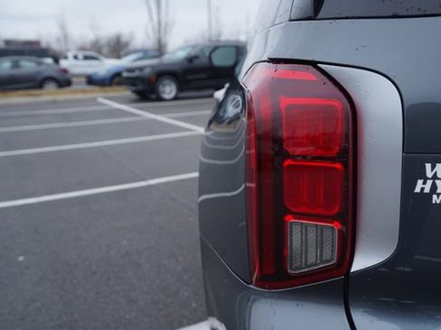 Used 2023 Hyundai Palisade SEL image 40