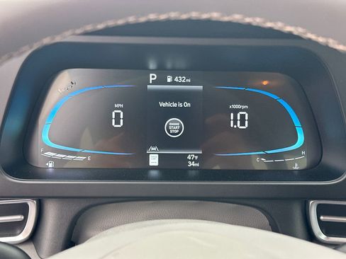 New 2025 Hyundai Elantra Sport image 26