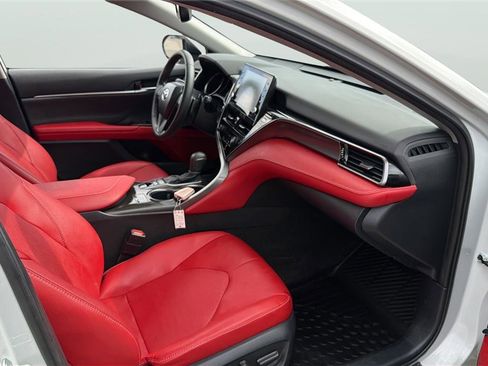 Used 2024 Toyota Camry XSE w/ Cold Weather Package image 16