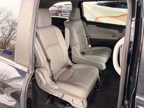 Used 2018 Honda Odyssey EX-L image 24